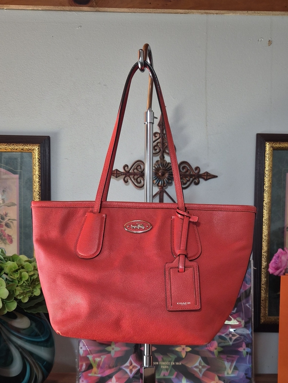 Coach Taxi Tote In Tennessee Orange! 🧡